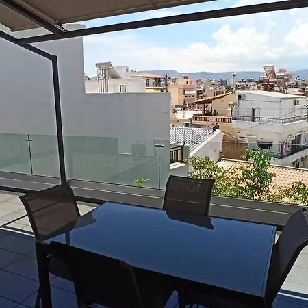 Yianna's Modern In Chania Apartman