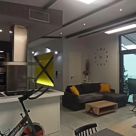 Apartman Yianna's Modern In Chania Hriszí Aktí Haniá