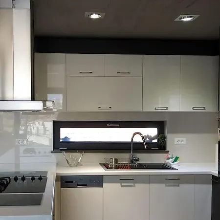 Yianna's Modern In Chania Apartmán *